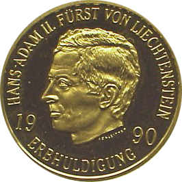 Hand Adam II Avers Goldmünzen aus dem Fürstentum Liechtenstein